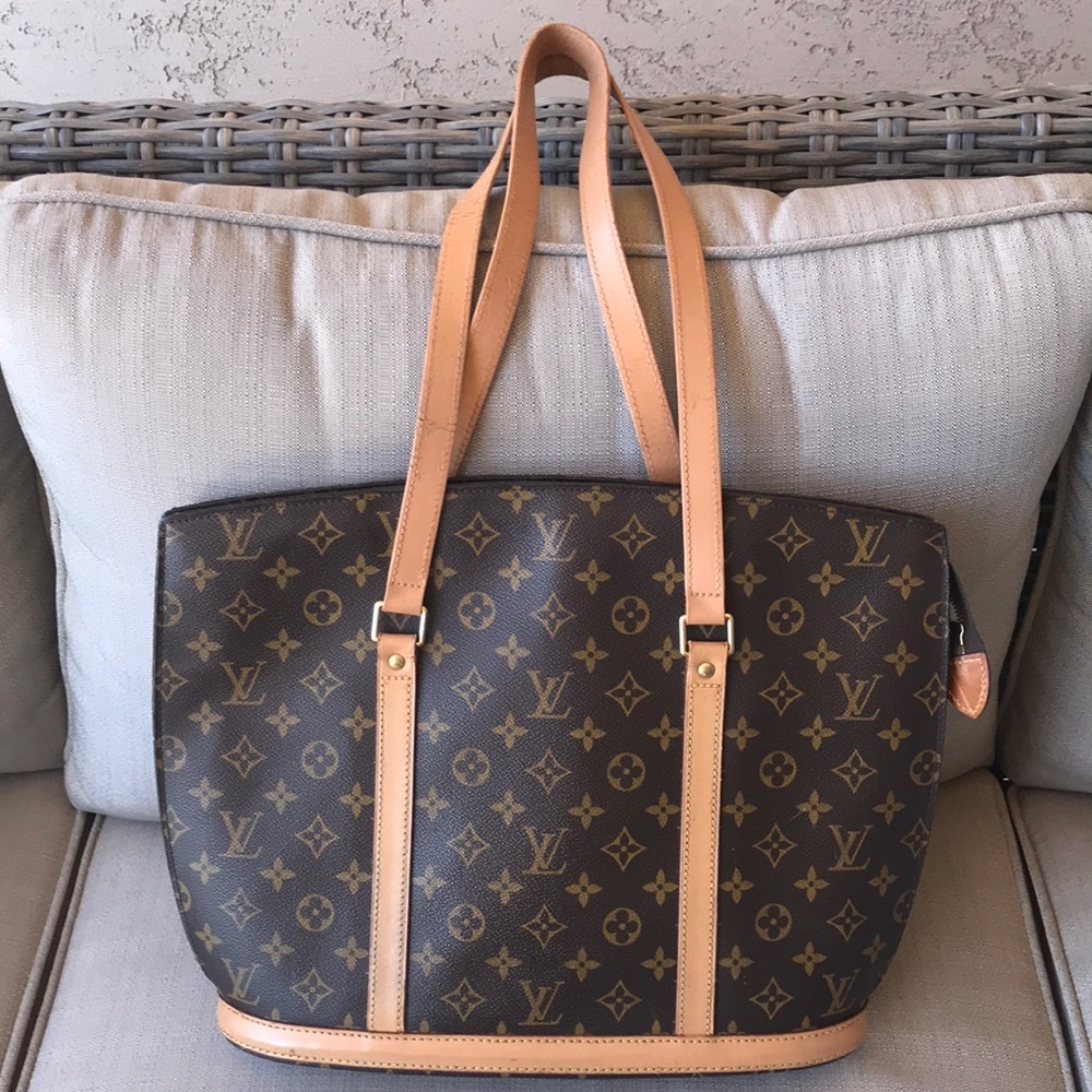 GUC - Vintage Louis Vuitton Babylone